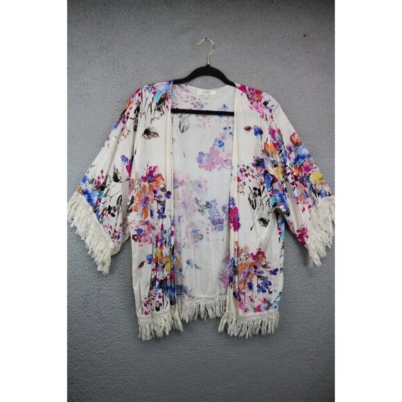 Umgee Floral Overlay Open Front-Size Small-Fringed-BOHO-Oversized - Picture 1 of 9